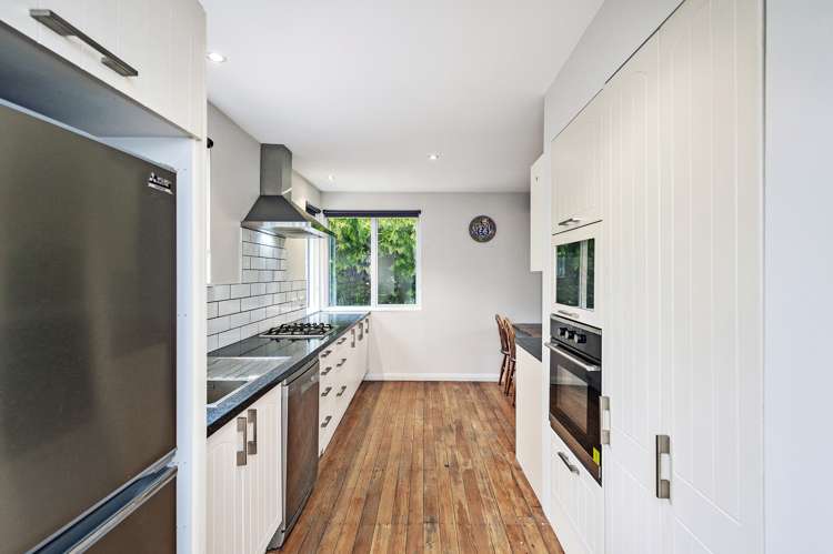 5702 West Coast Road Springfield_5