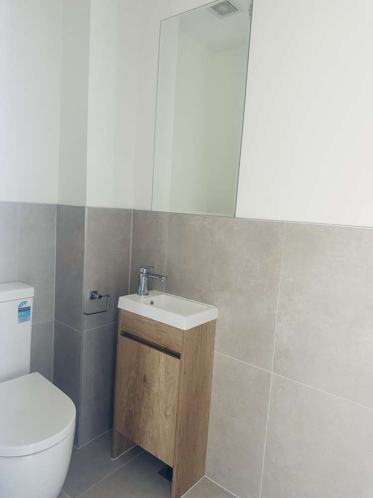 13 Mataitai Rd Hobsonville_15