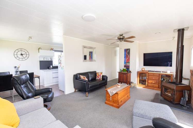 41 Mahana Road Ngatea_1