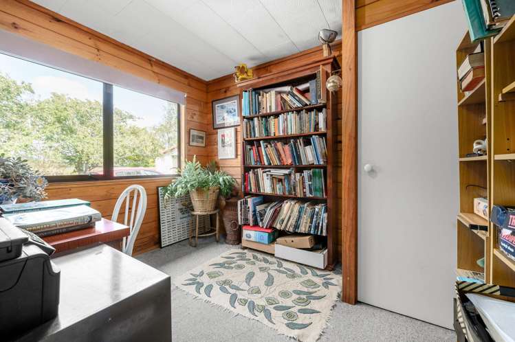 6 Seddon Road Puketaha_12