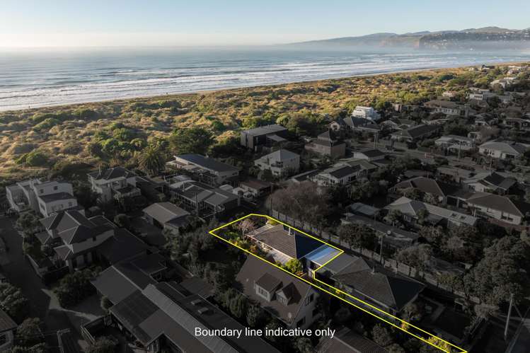 2/115 Rocking Horse Road Southshore_16