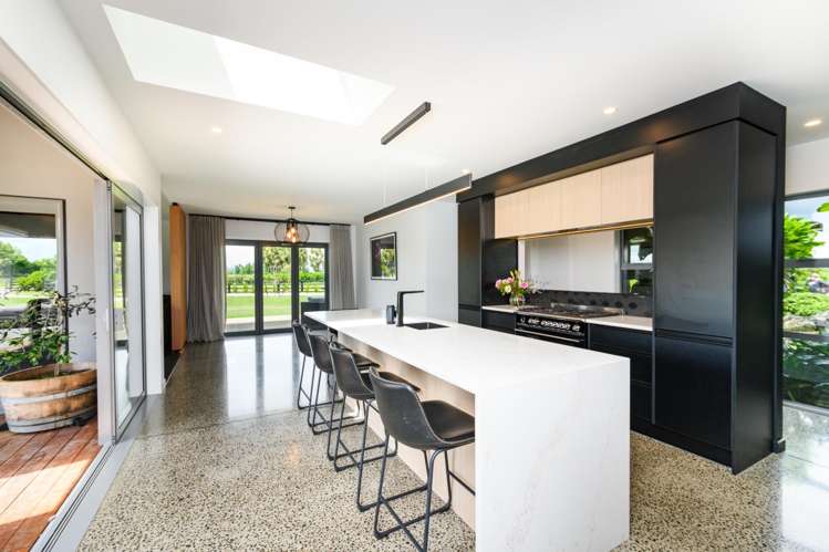 643 Mount Stewart Halcombe Road Halcombe_9