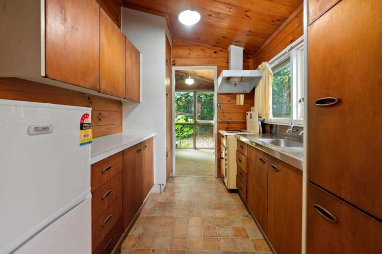 17 Exeter Place Tihiotonga_3