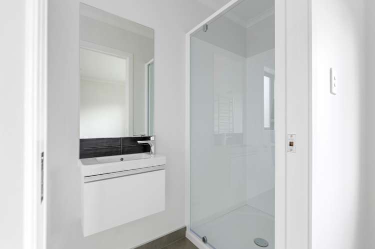 2/130 Peacockes Road Fitzroy_8