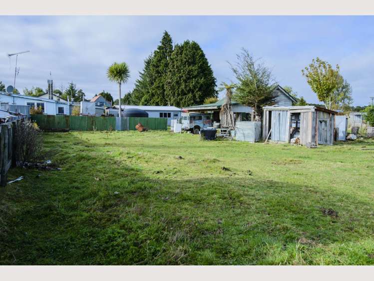 38 Miharo Street Ohakune_17