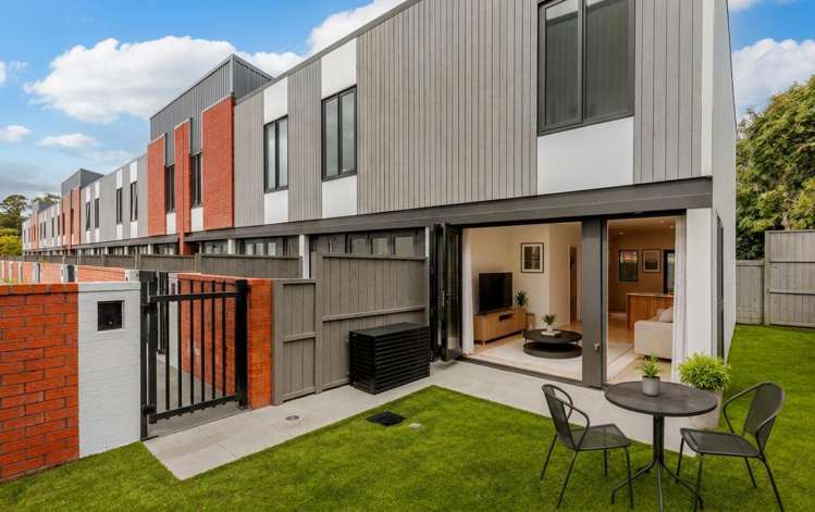 26/124 Taylors Road_0
