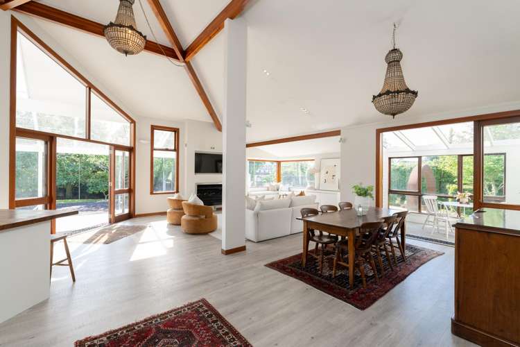 643 Grey Street Hamilton East_9