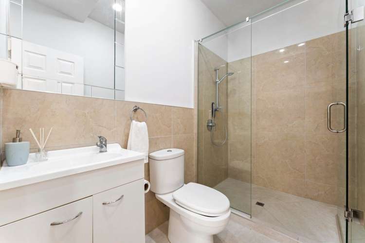 15b Glendhu Road Bayview_13