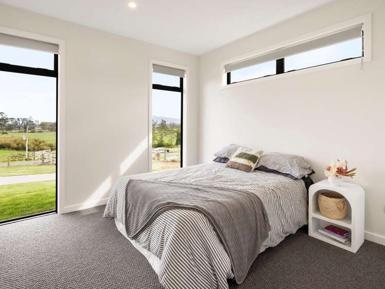 2/48 Livingstone Road Ngahinapouri_17