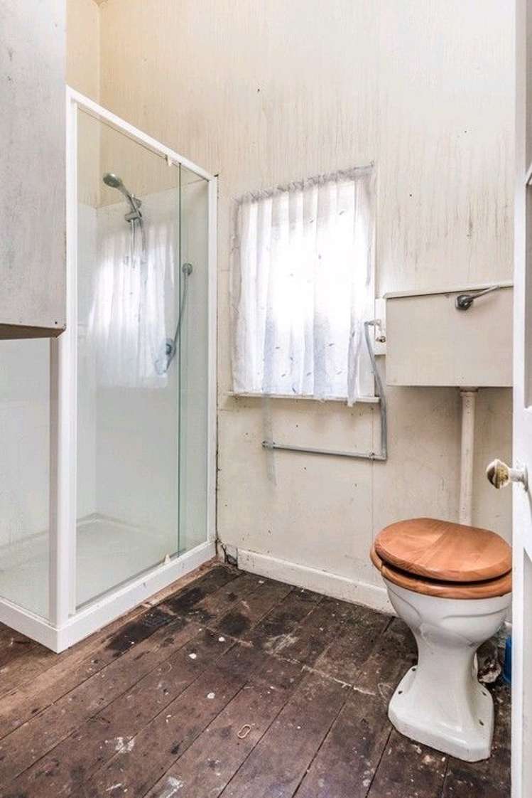 24 Victoria Road Devonport_19