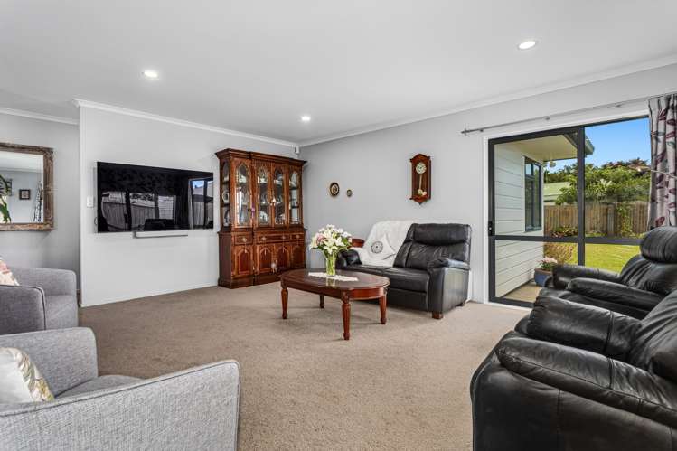 21 Edgewater Grove Whakatane_6