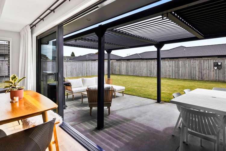 9 Atutahi Street Hurdon_18