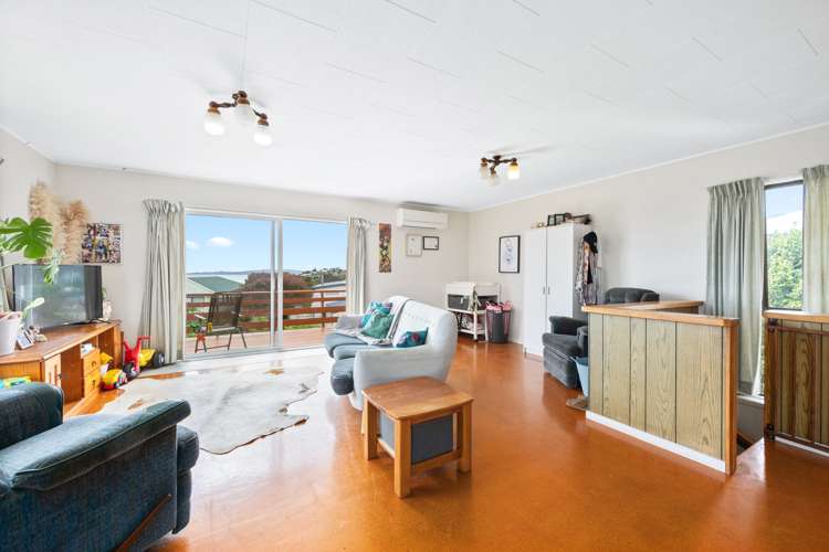 19 Virginia Circus Snells Beach_14