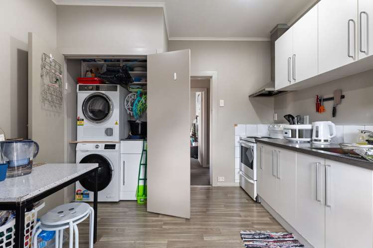 21 Rewa Street Takaro_12