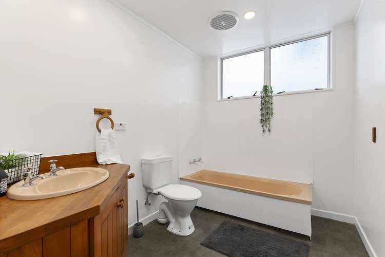12 Maarama Crescent Aro Valley_18