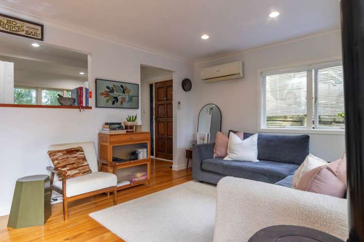 7 Fairmount Road Titirangi_9