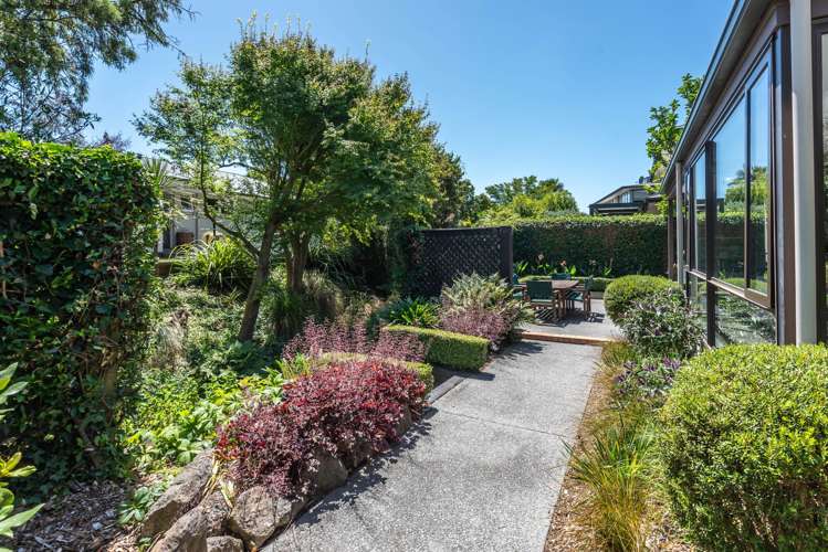 33A McDougall Avenue St Albans_16