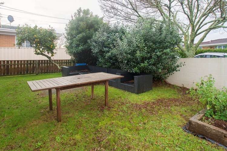 1/44 Tawhiri Road One Tree Hill_8