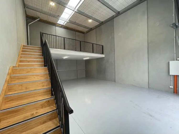 Unit 8/36 Peters Way Silverdale_2