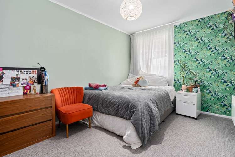 29 Amberley Avenue Te Atatu South_5