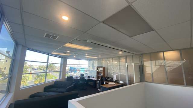 First Floor, A/8 Triton Drive Albany_1