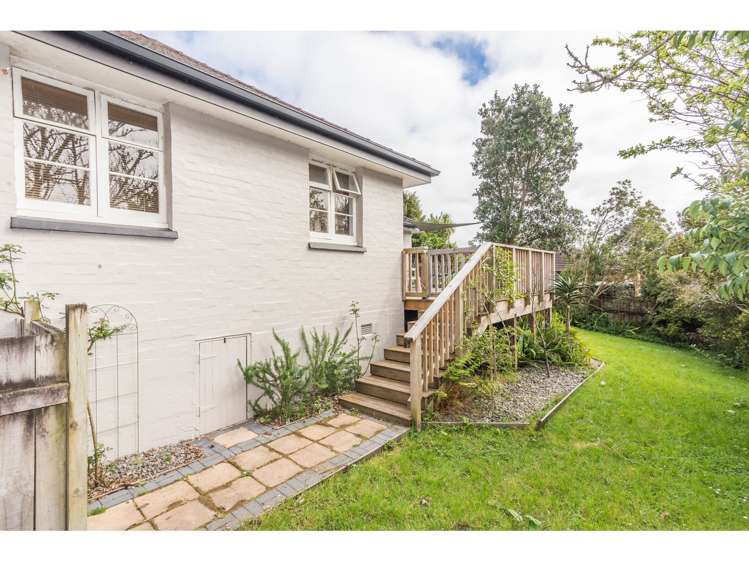 98 Atkinson Road Titirangi_9