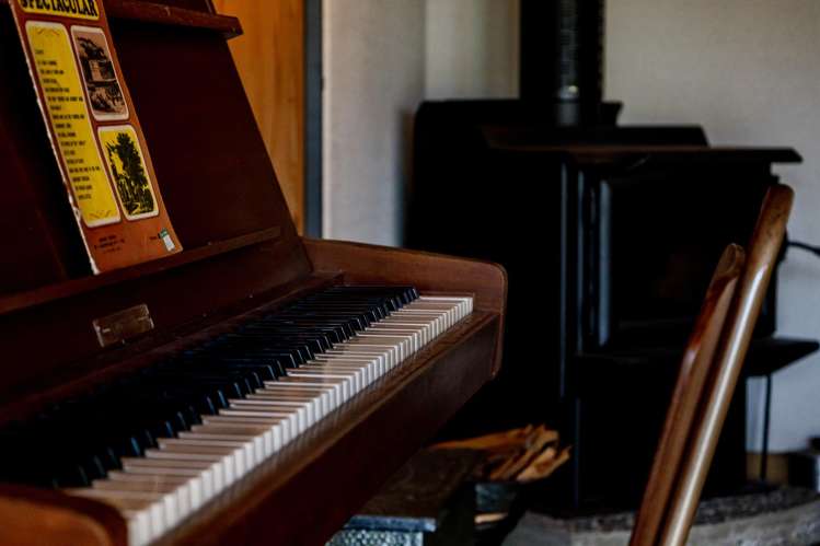 99 The Strand Okarito_11