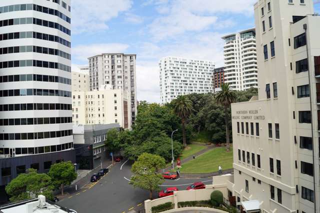 9K/1 Emily Place City Centre_2