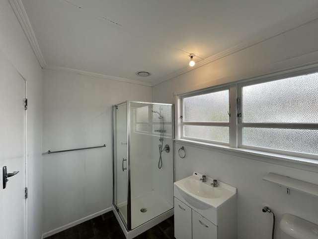 50A College Street 10921_3