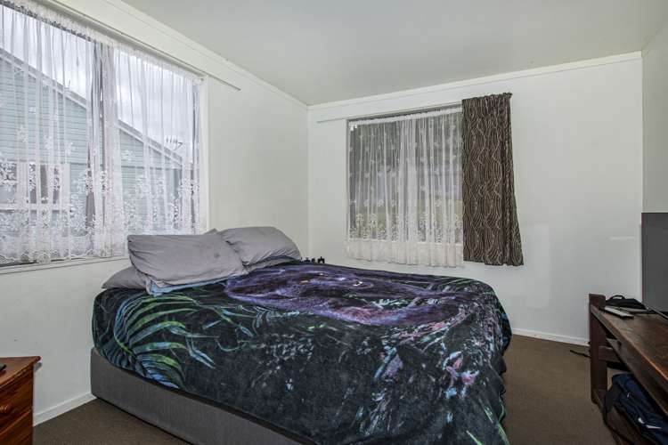 3 Holmes Avenue Otangarei_4