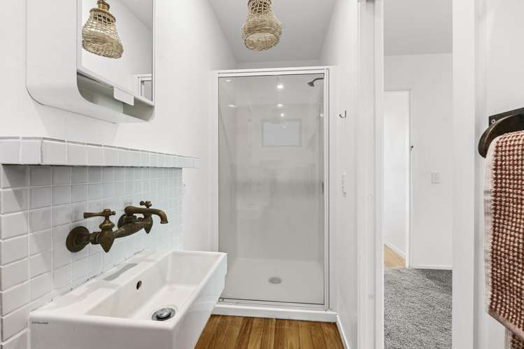 18 Dixon Street Oakura_17