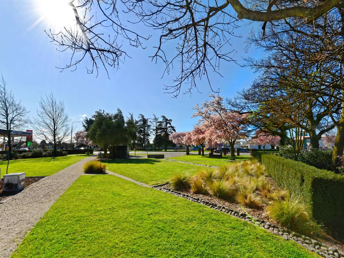 886 Greendale Road_5