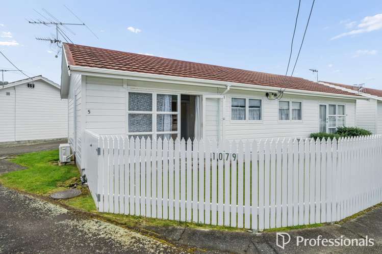 5/1079 High Street Taita_15
