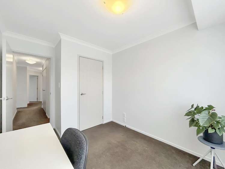 24 Coby Sydney Drive 10825_15