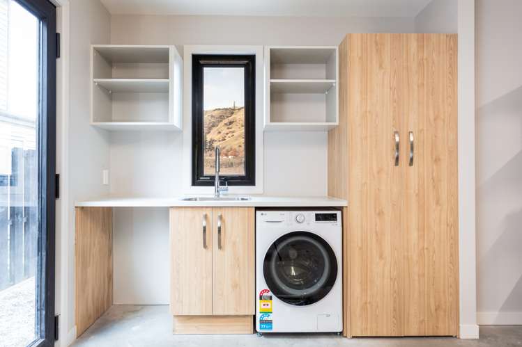 9 Longlands Street Dalefield/Wakatipu Basin_24