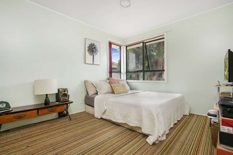 7 Wayne Drive Mangere_5