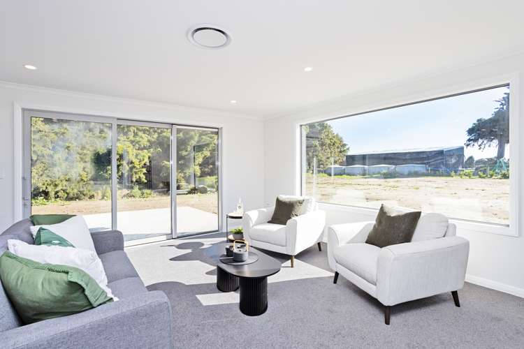 92 Blairlogie Close Otatara_7