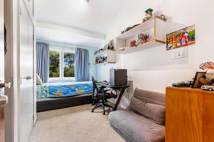 48 Ngarahana Avenue Paremoremo_7