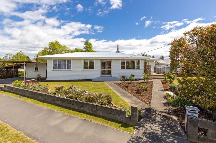24 Burleigh Road Redwoodtown_15