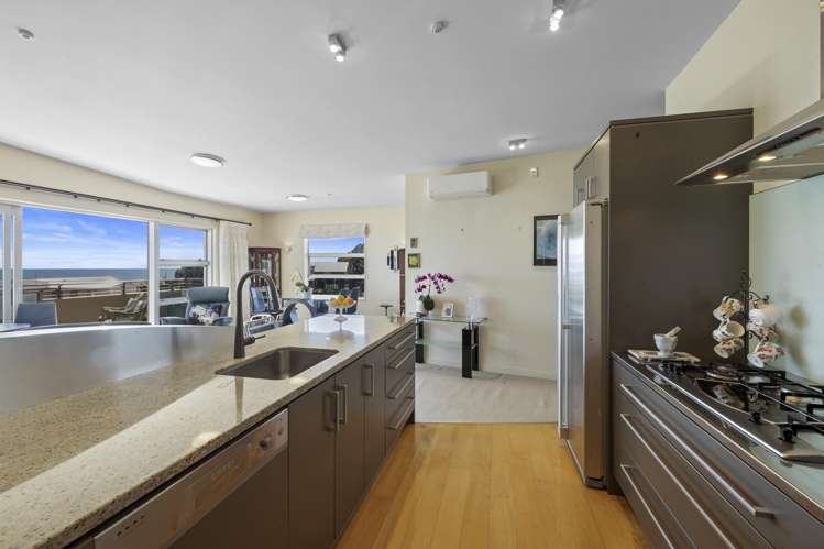 18/4 Buller Street New Plymouth_6