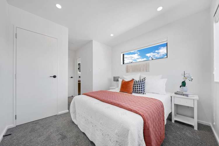 8/285 Te Atatu Road Te Atatu South_12