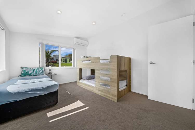 640 Beach Road Browns Bay_15