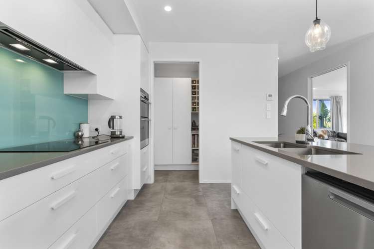 1 Awatira Drive Papamoa_8