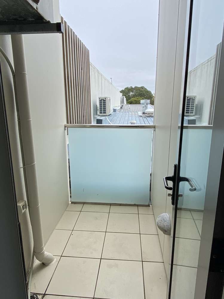 5/16 Beach Front Lane Browns Bay_20