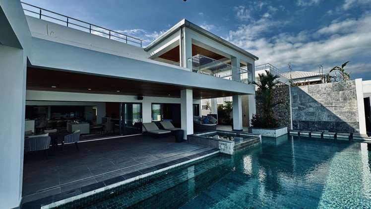 10 The Peninsula, Denarau_2