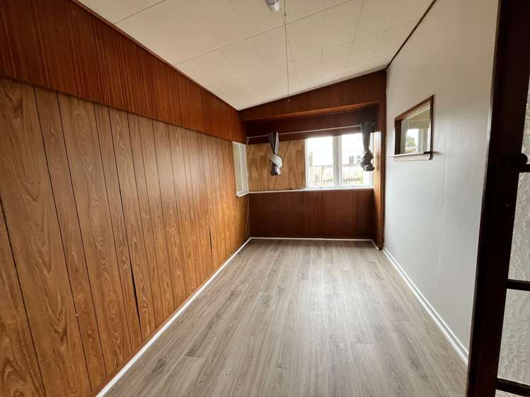 8 Berkeley Road Manurewa_12