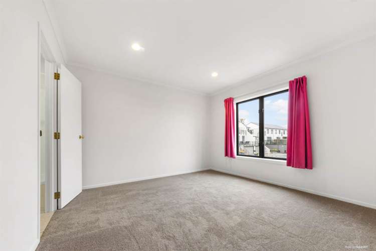82/1 Ambrico Place New Lynn_8