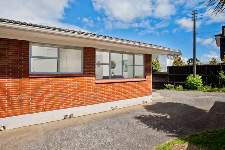 3/27A Raurenga Avenue Royal Oak_17