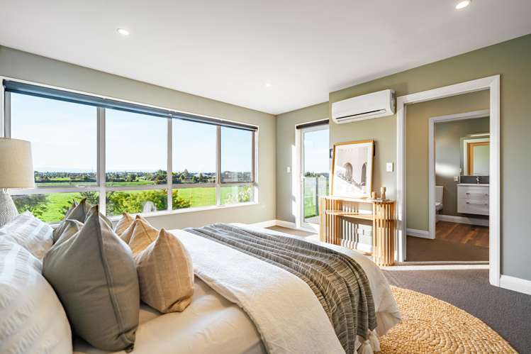 2 Atatu Lane Wigram_17