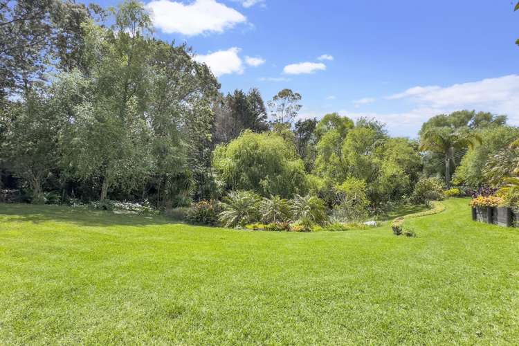 7 Hobbs Road Matakatia_17